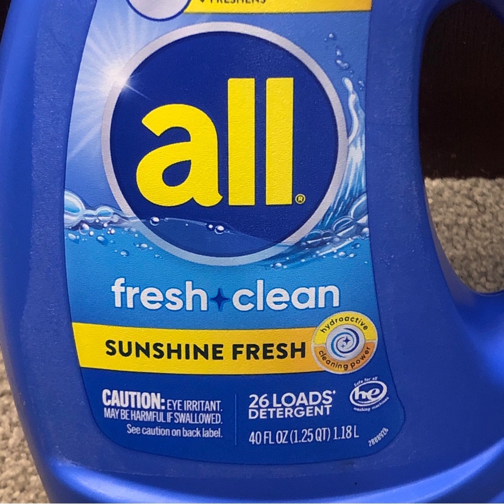 All Fresh + Clean Sunshine Fresh Laundry Detergent w/ Stainlifters 26 Loads 40oz - Picture 2 of 7